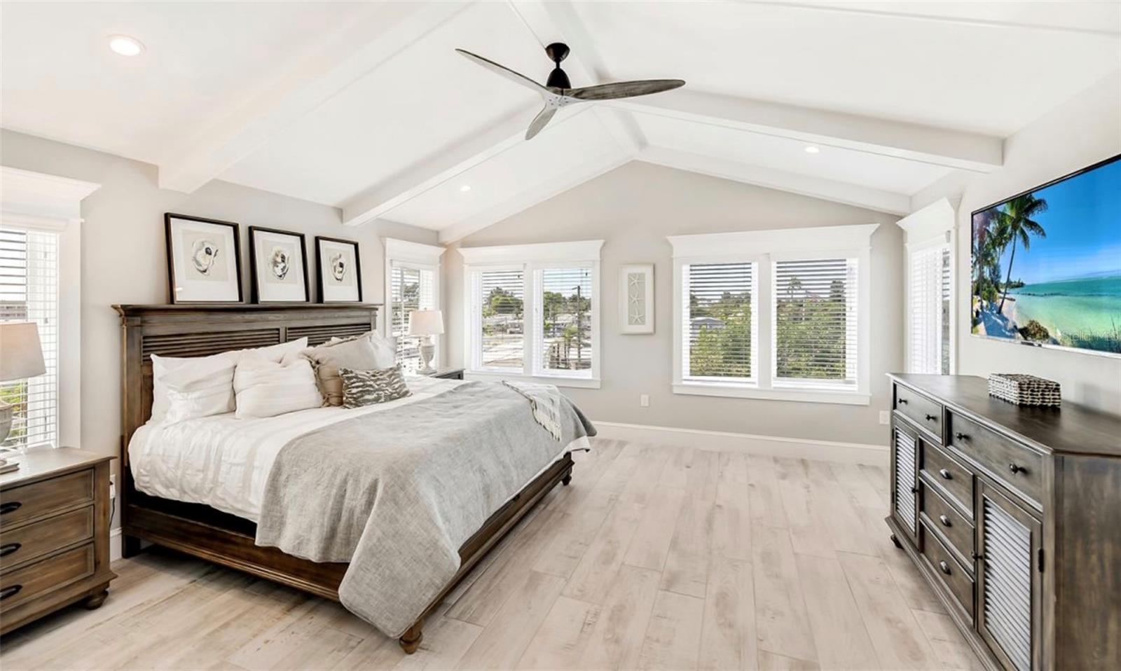 ILEXHURST - Residential