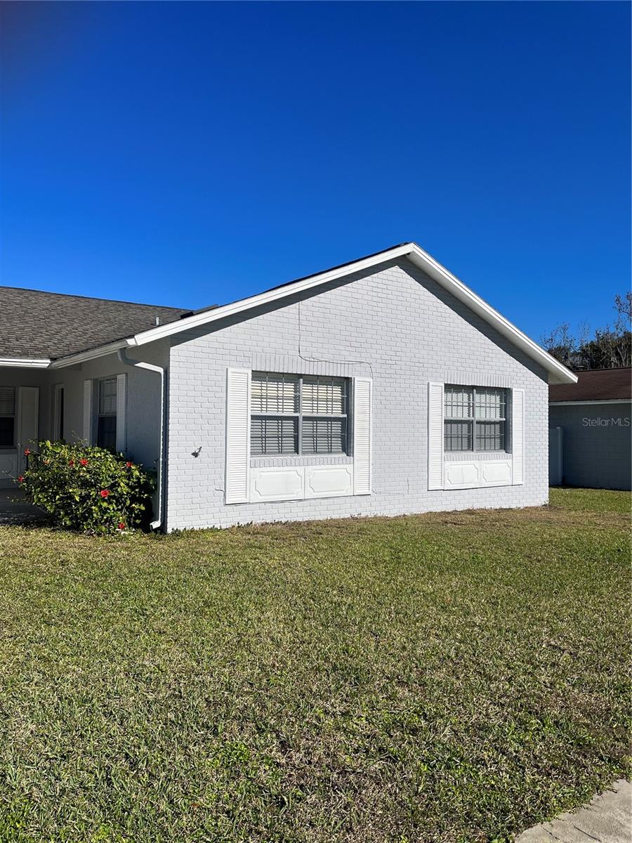 RIVER RUN SEC 1 - Residential Lease