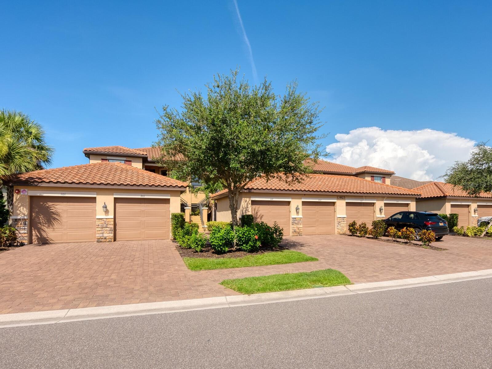 13823 MESSINA LOOP 101