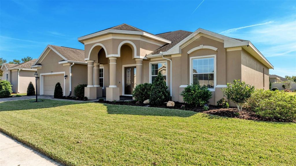 Photo of 1483 Silver Leaf Drive, Lakeland, FL 33813 (MLS # L4958995)