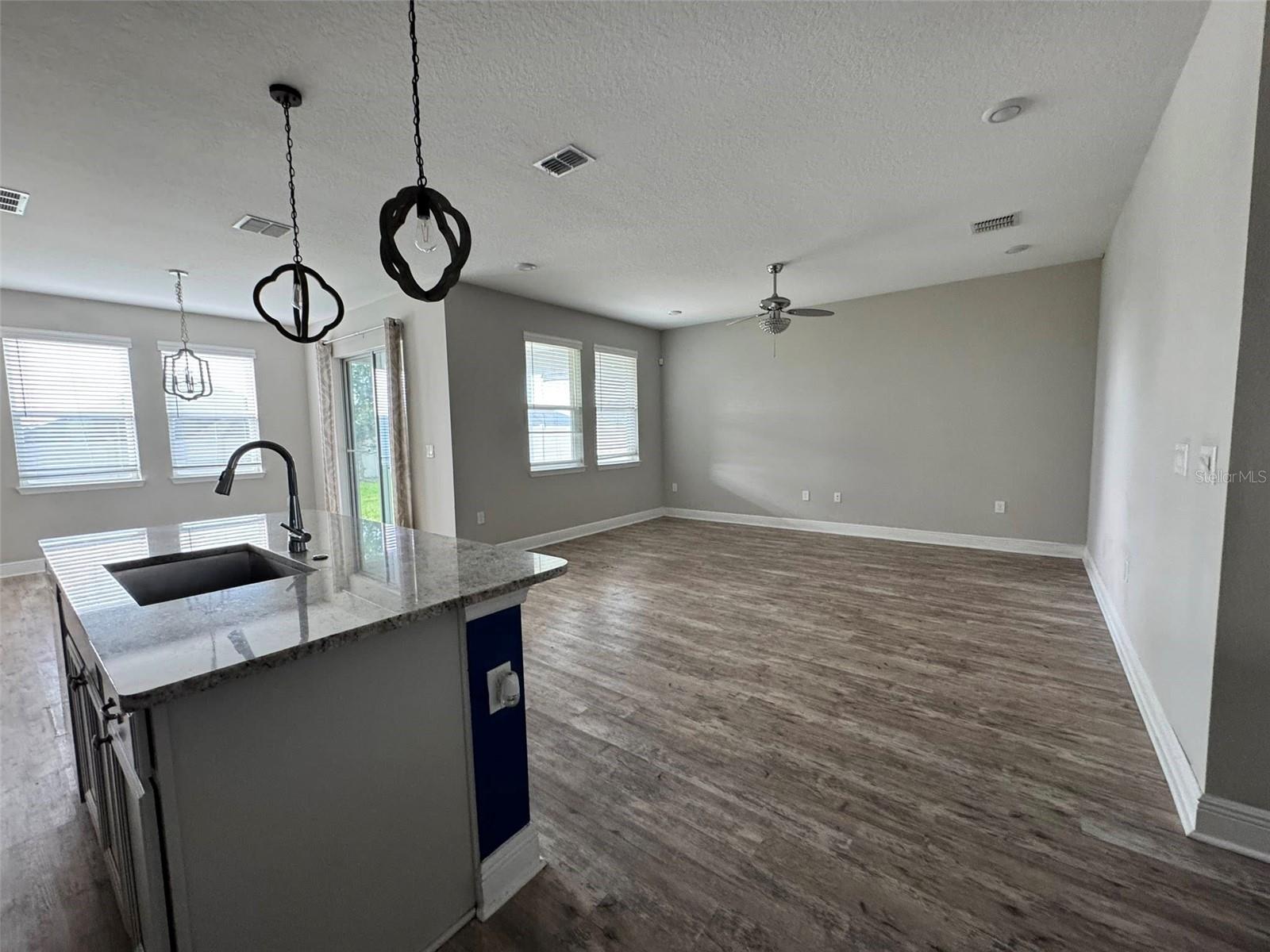 VENEZIA SOUTH - Residential
