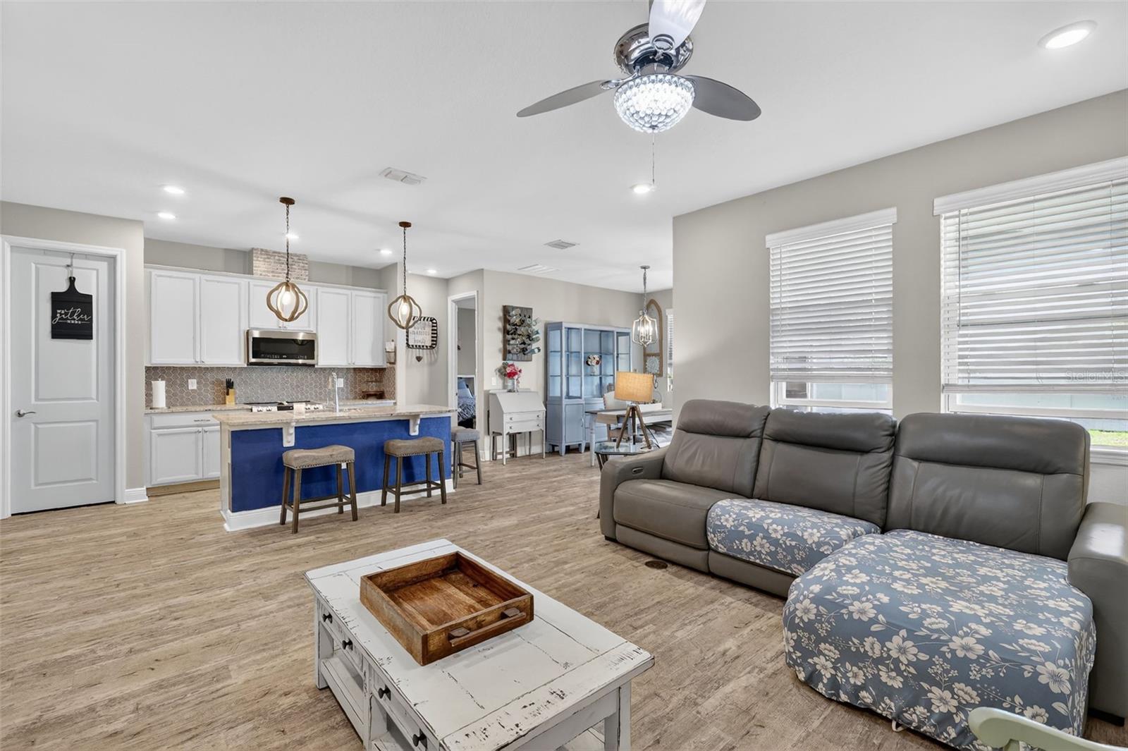 VENEZIA SOUTH - Residential