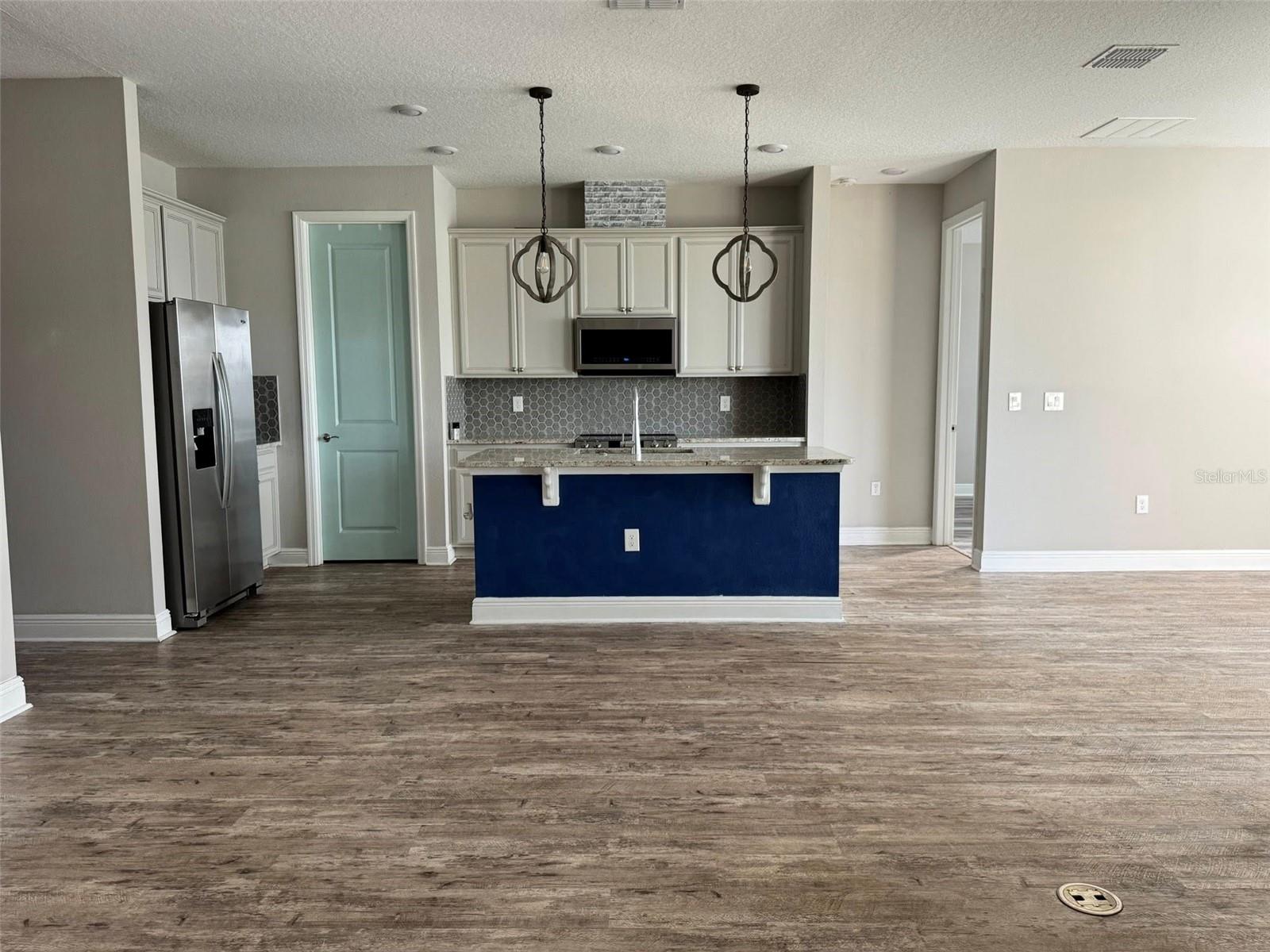 VENEZIA SOUTH - Residential