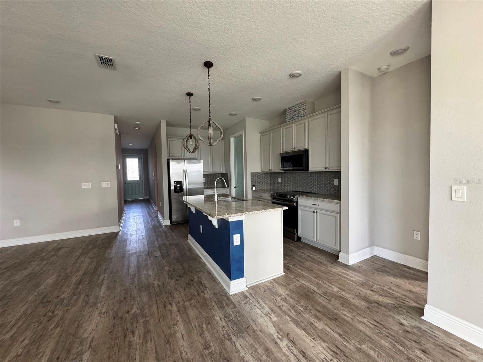VENEZIA SOUTH - Residential