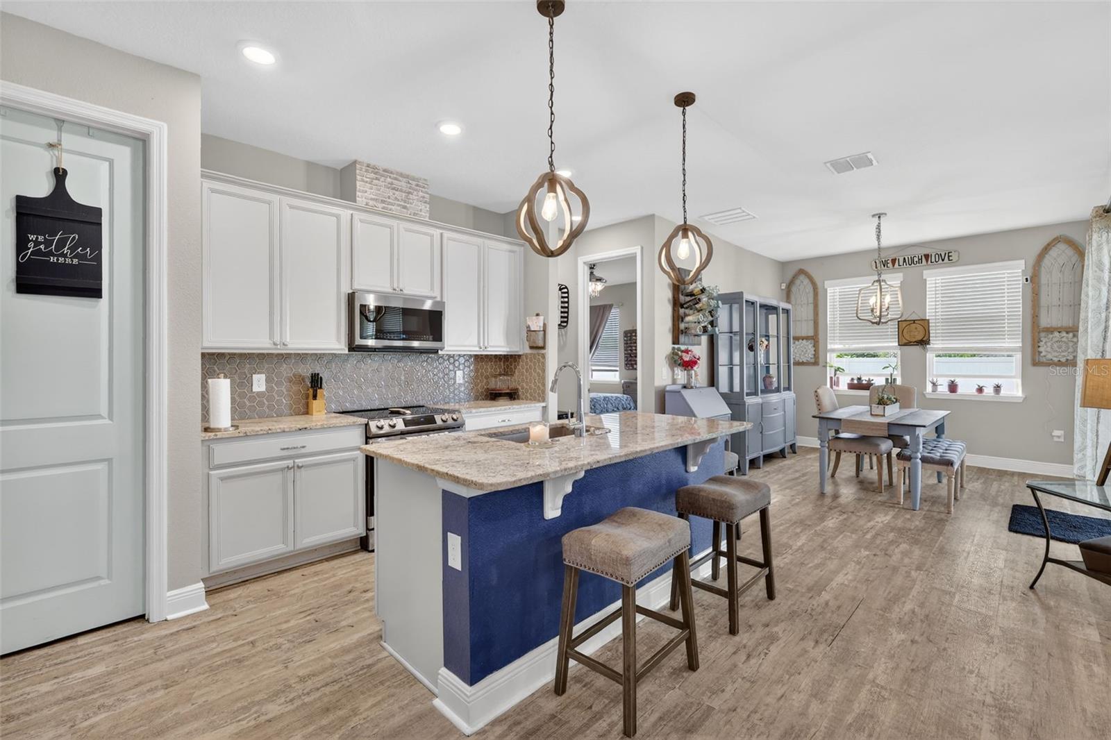 VENEZIA SOUTH - Residential