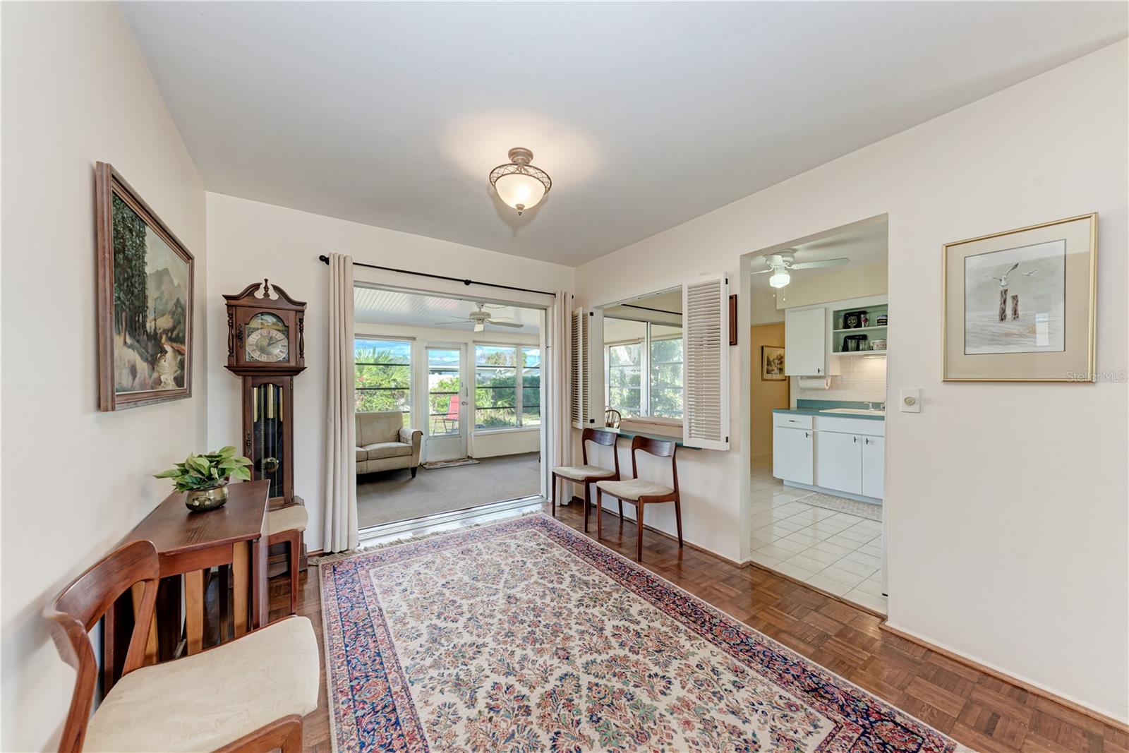 VENICE GARDENS - Residential