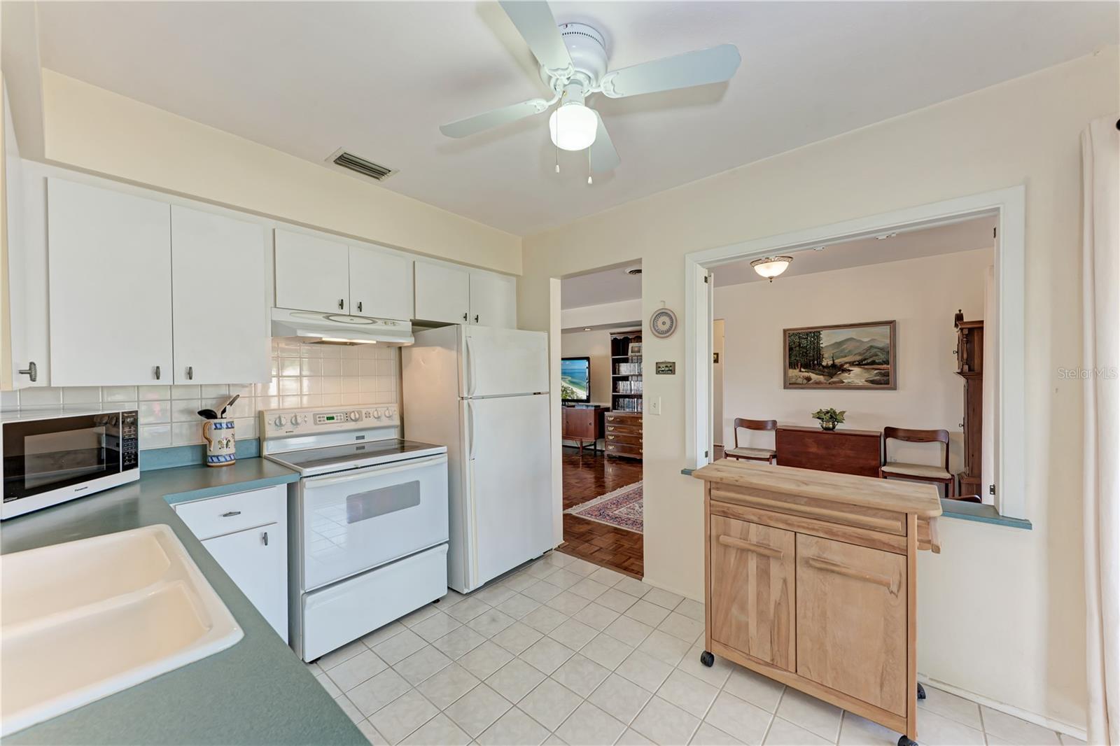 VENICE GARDENS - Residential