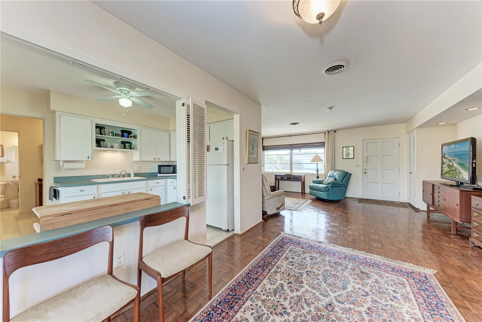 VENICE GARDENS - Residential