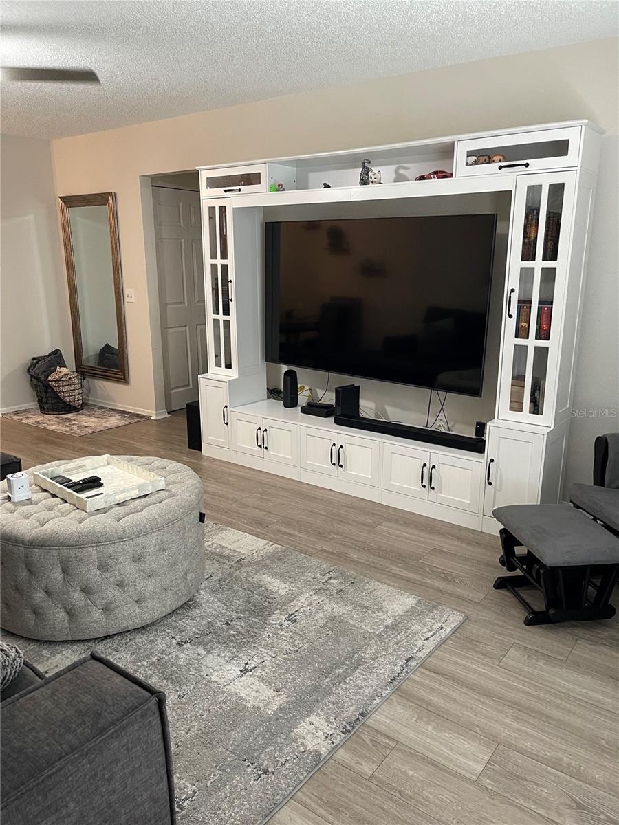 MILLPOND TRACE CONDO - Residential