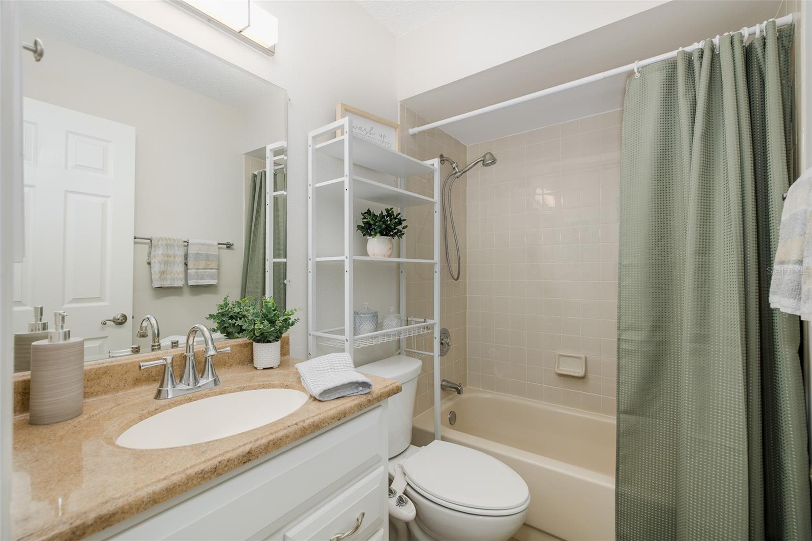 MILLPOND TRACE CONDO - Residential