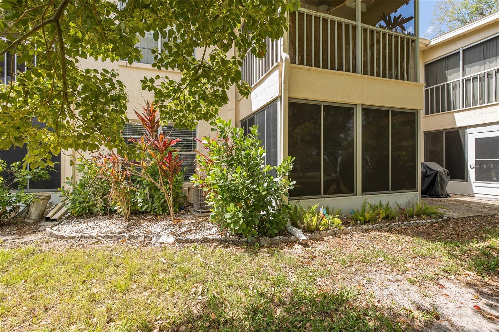 MILLPOND TRACE CONDO - Residential