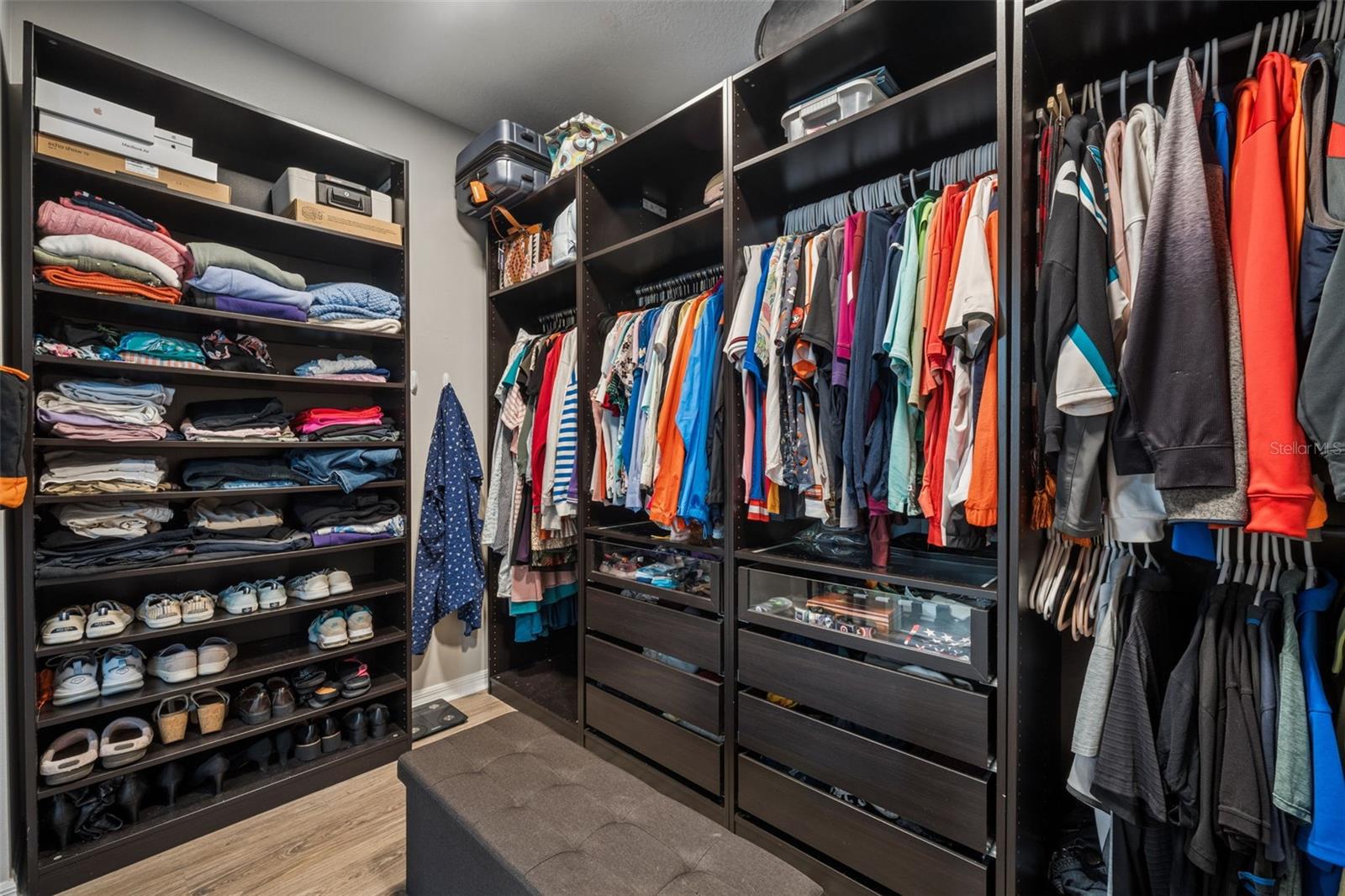 WATERSIDE/JOHNS LK-PH 2B - Residential