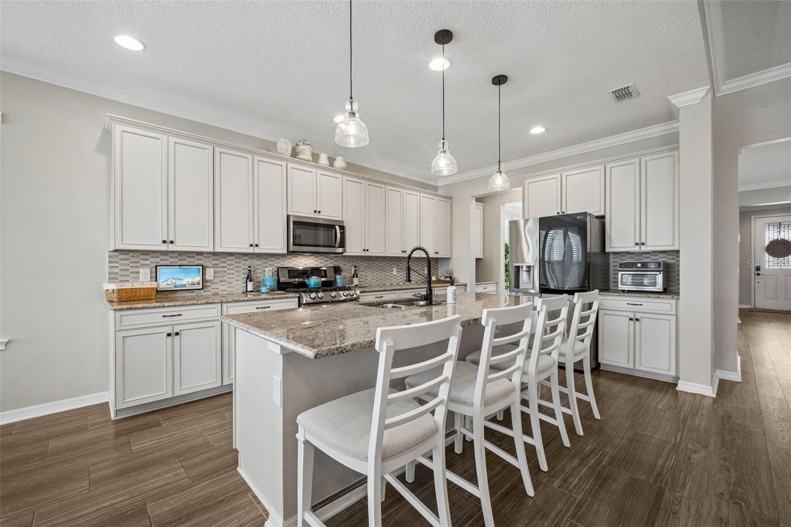 WATERSIDE/JOHNS LK-PH 2B - Residential