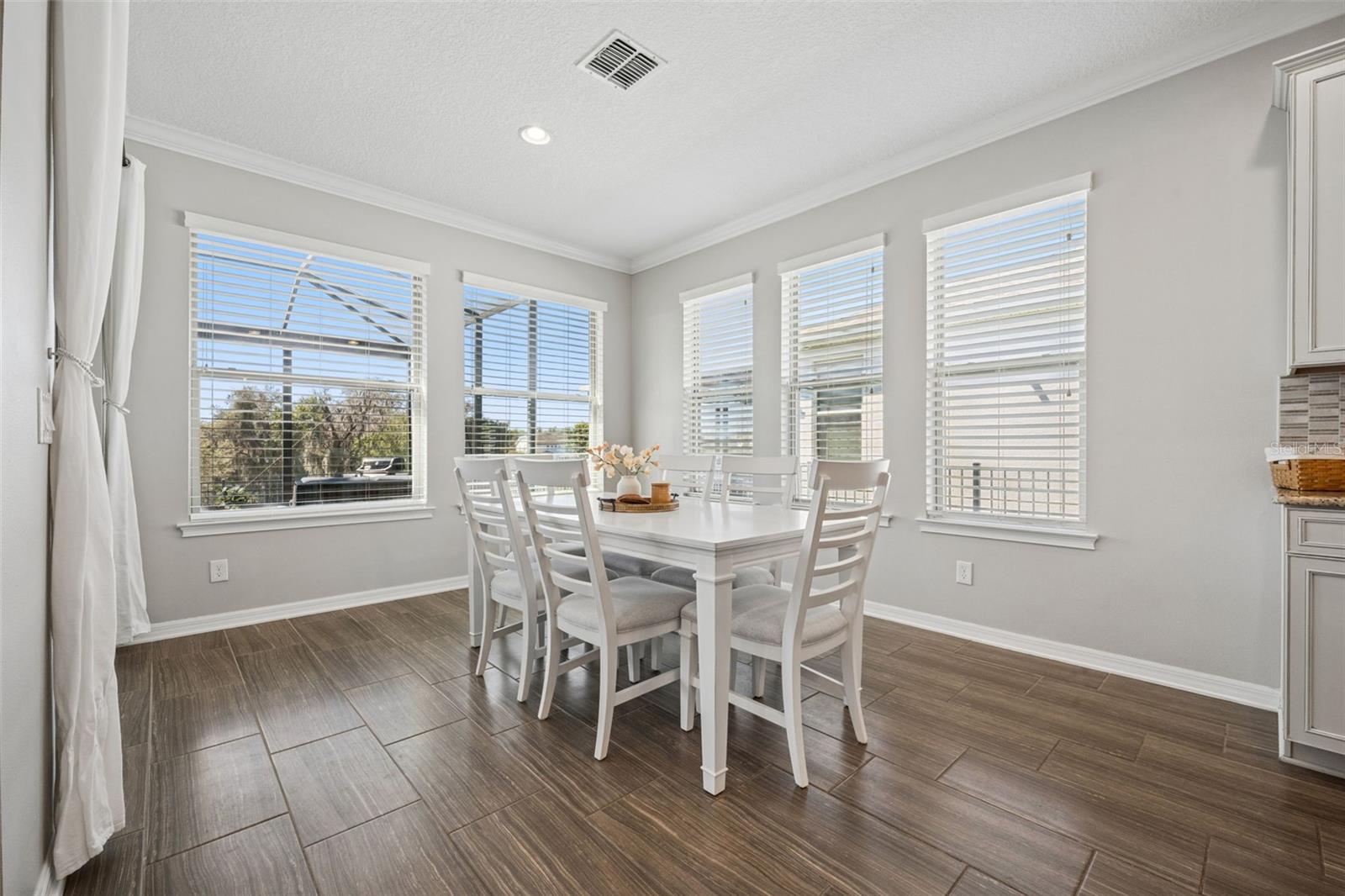 WATERSIDE/JOHNS LK-PH 2B - Residential