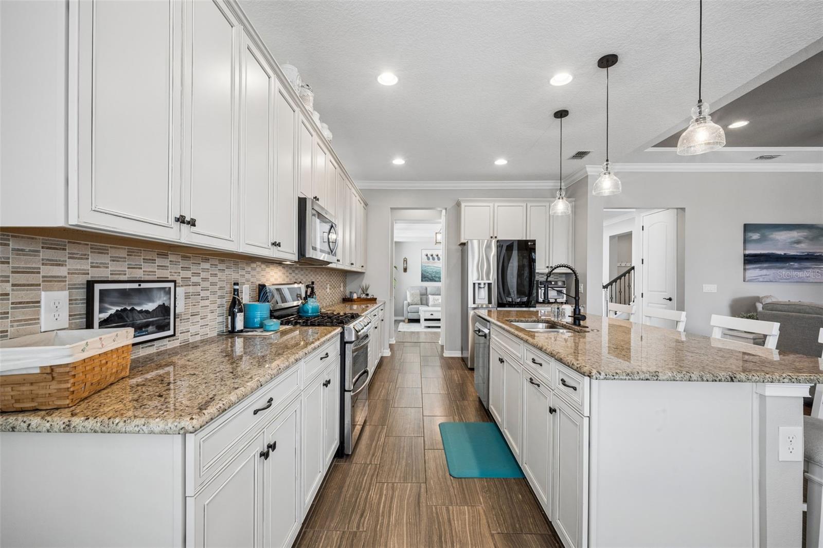 WATERSIDE/JOHNS LK-PH 2B - Residential