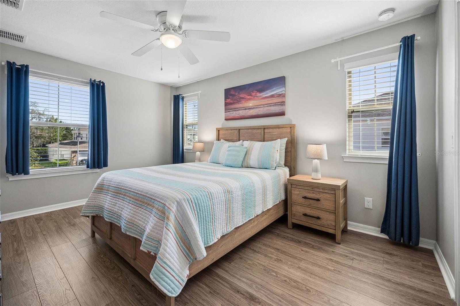 WATERSIDE/JOHNS LK-PH 2B - Residential