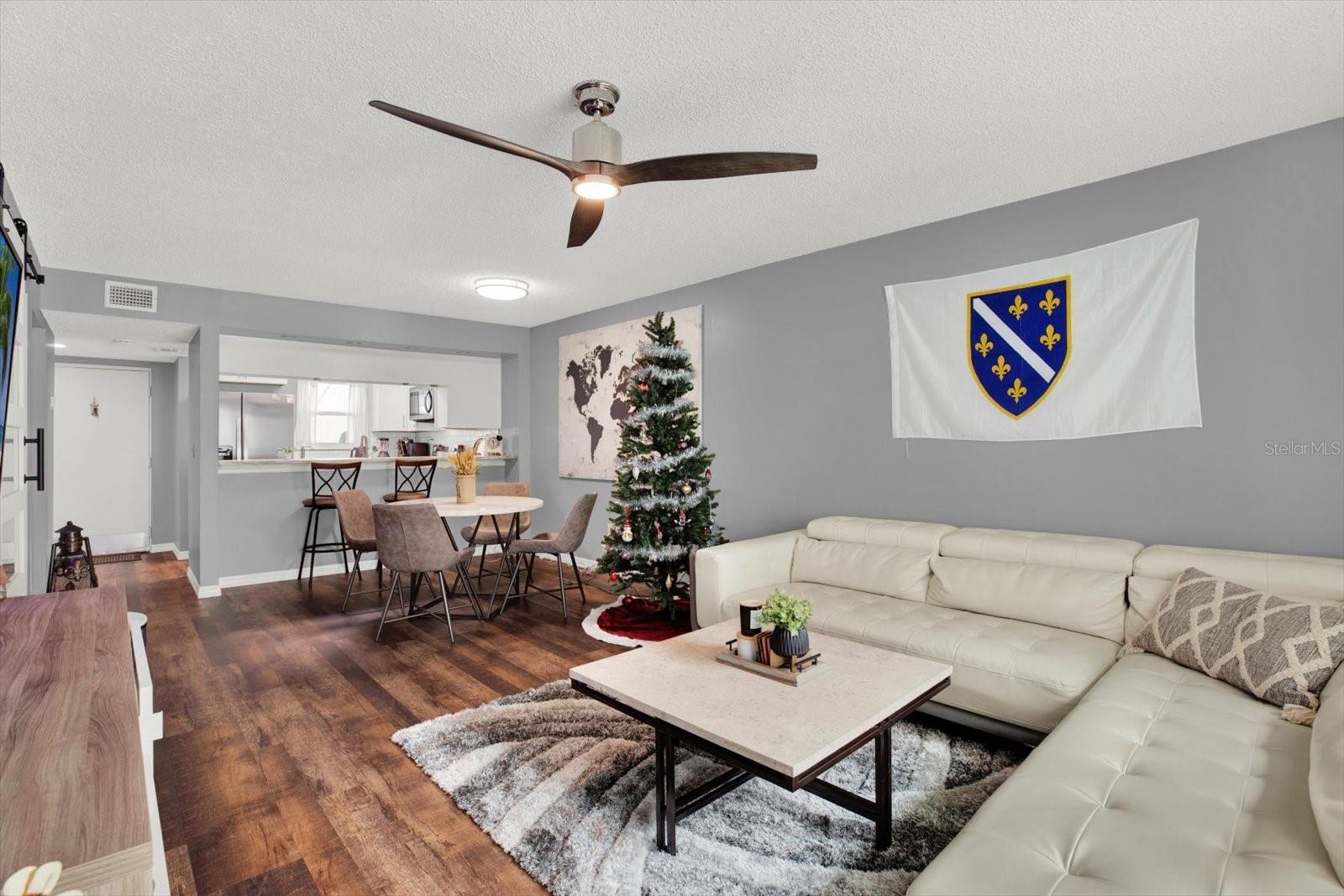 COACHMAN CREEK CONDO - Residential