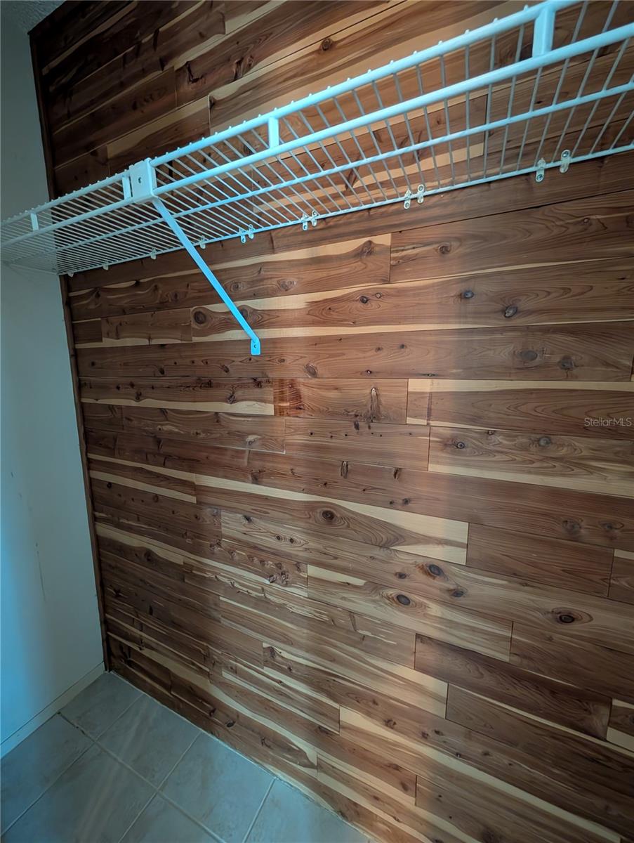 ORCHID LAKE VILLAGE - Residential Lease