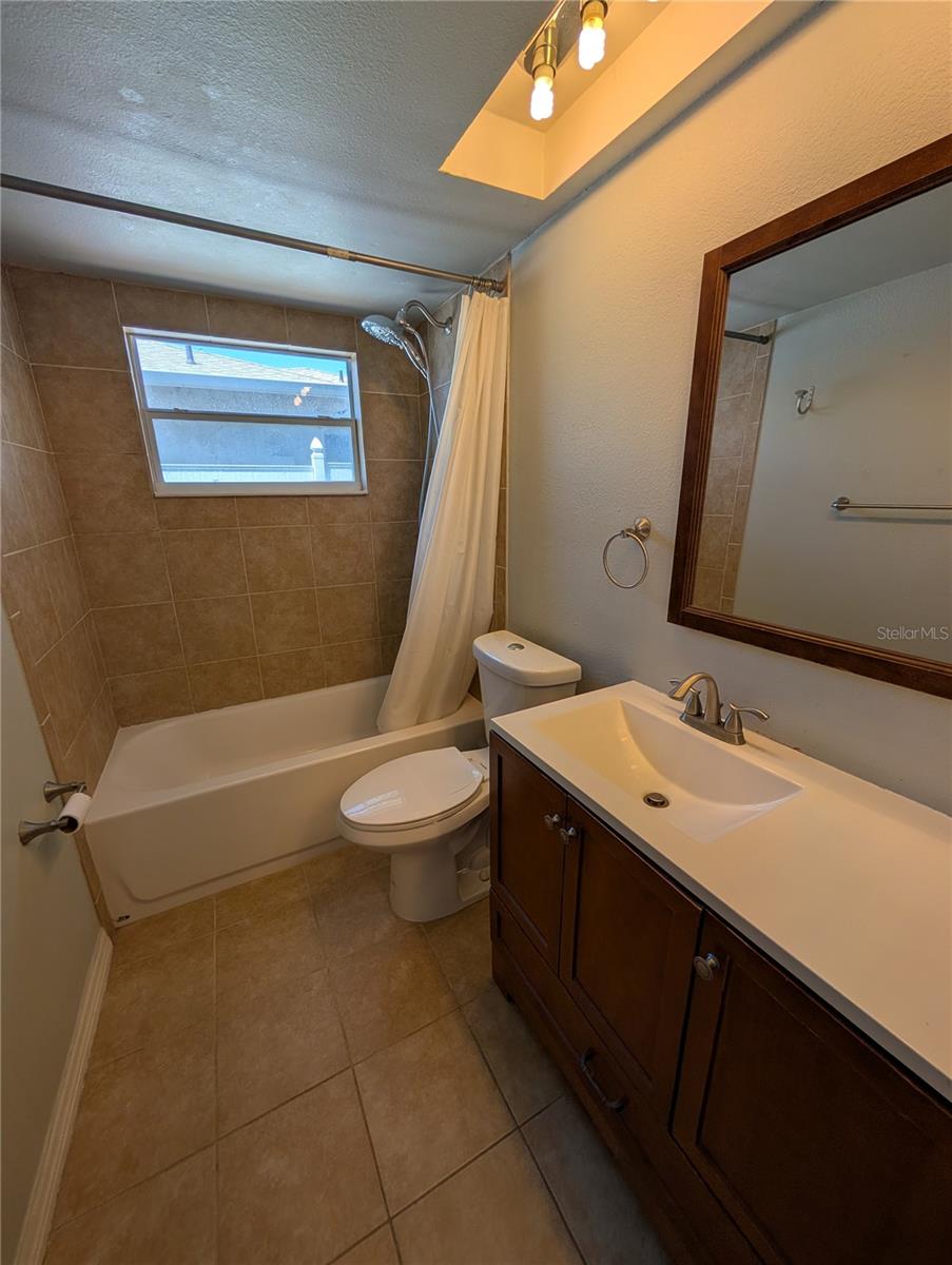 ORCHID LAKE VILLAGE - Residential Lease