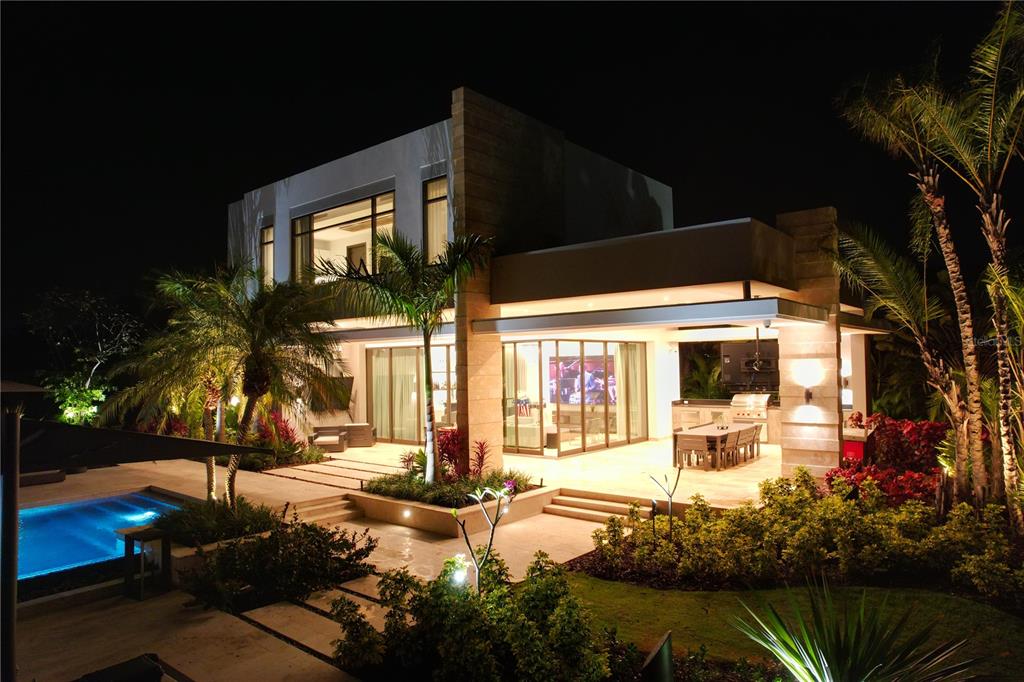 DORADO BEACH EAST - Residential