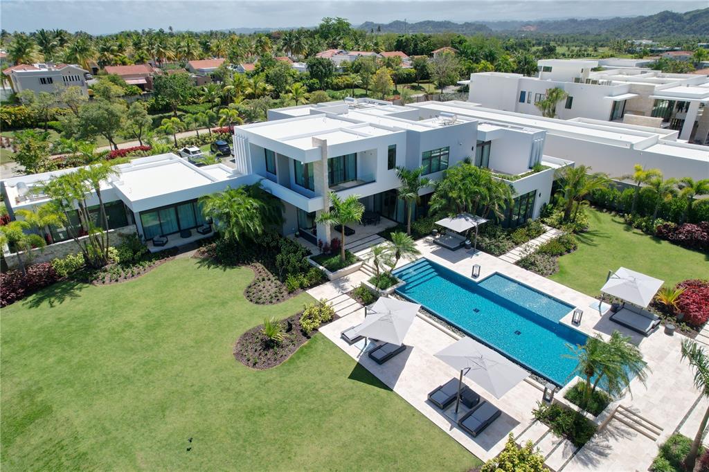 DORADO BEACH EAST - Residential