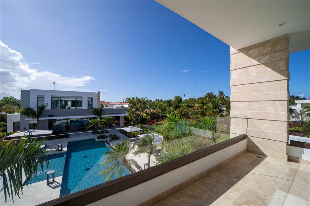 DORADO BEACH EAST - Residential