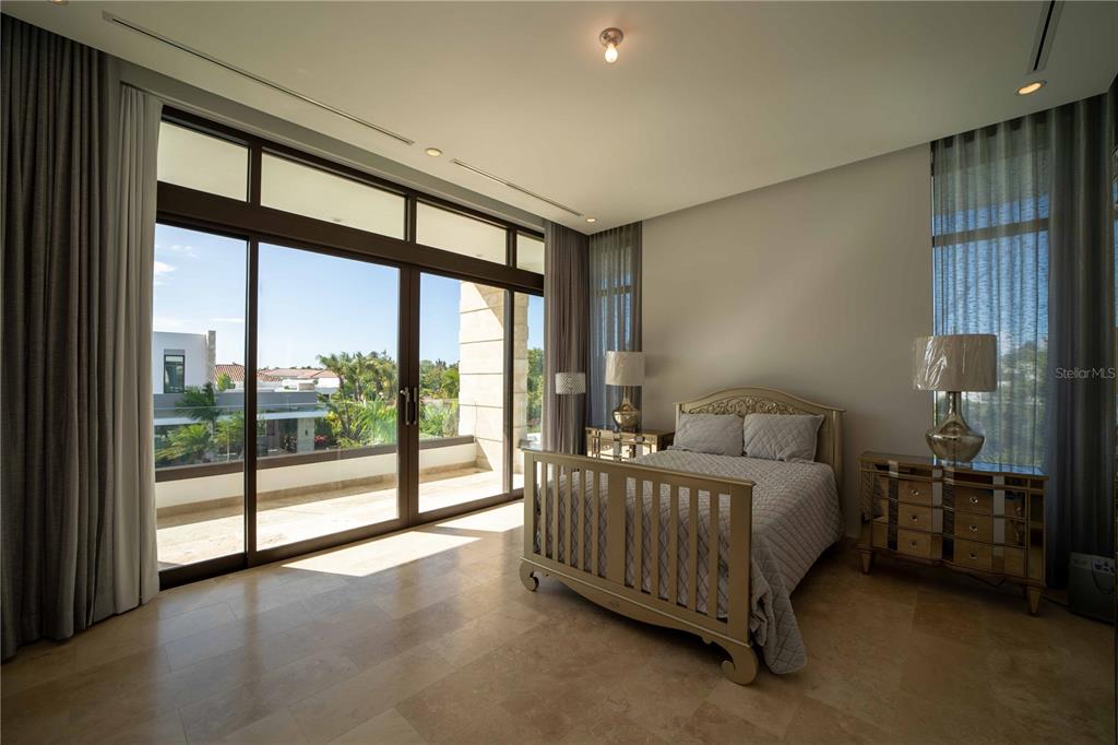 DORADO BEACH EAST - Residential