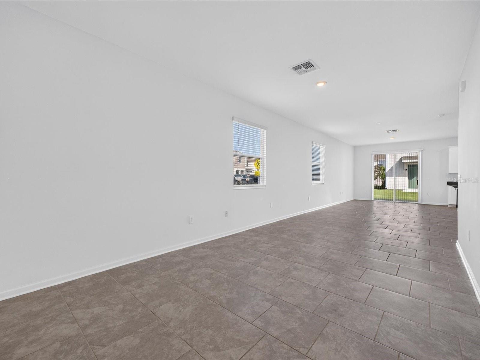 2413 BROOK MARSH LOOP