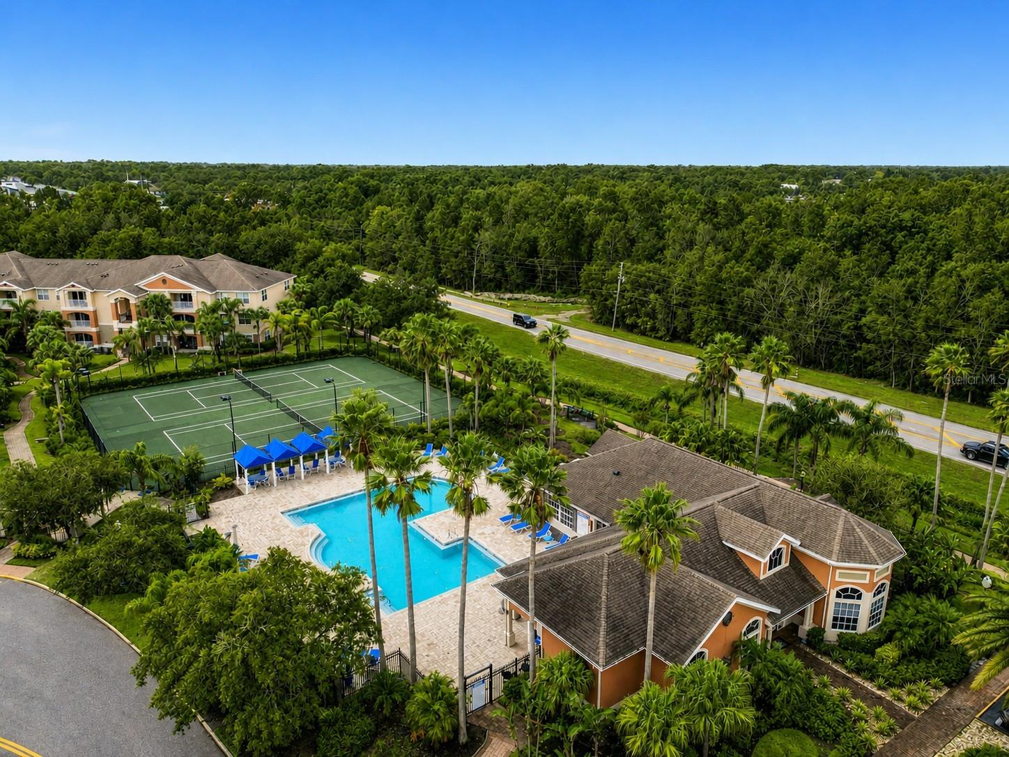 VILLAS AT LAKESIDE A CONDO - Residential