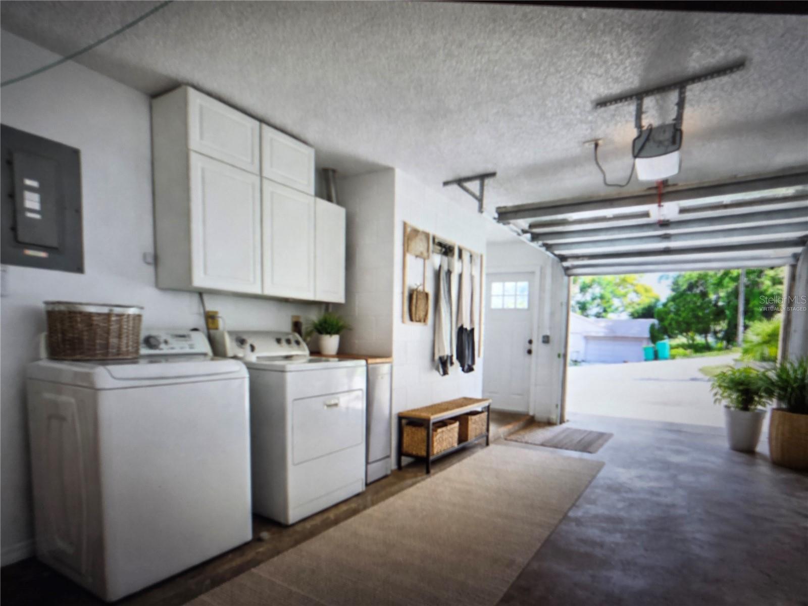 LAKE NETTIE COURT - Residential