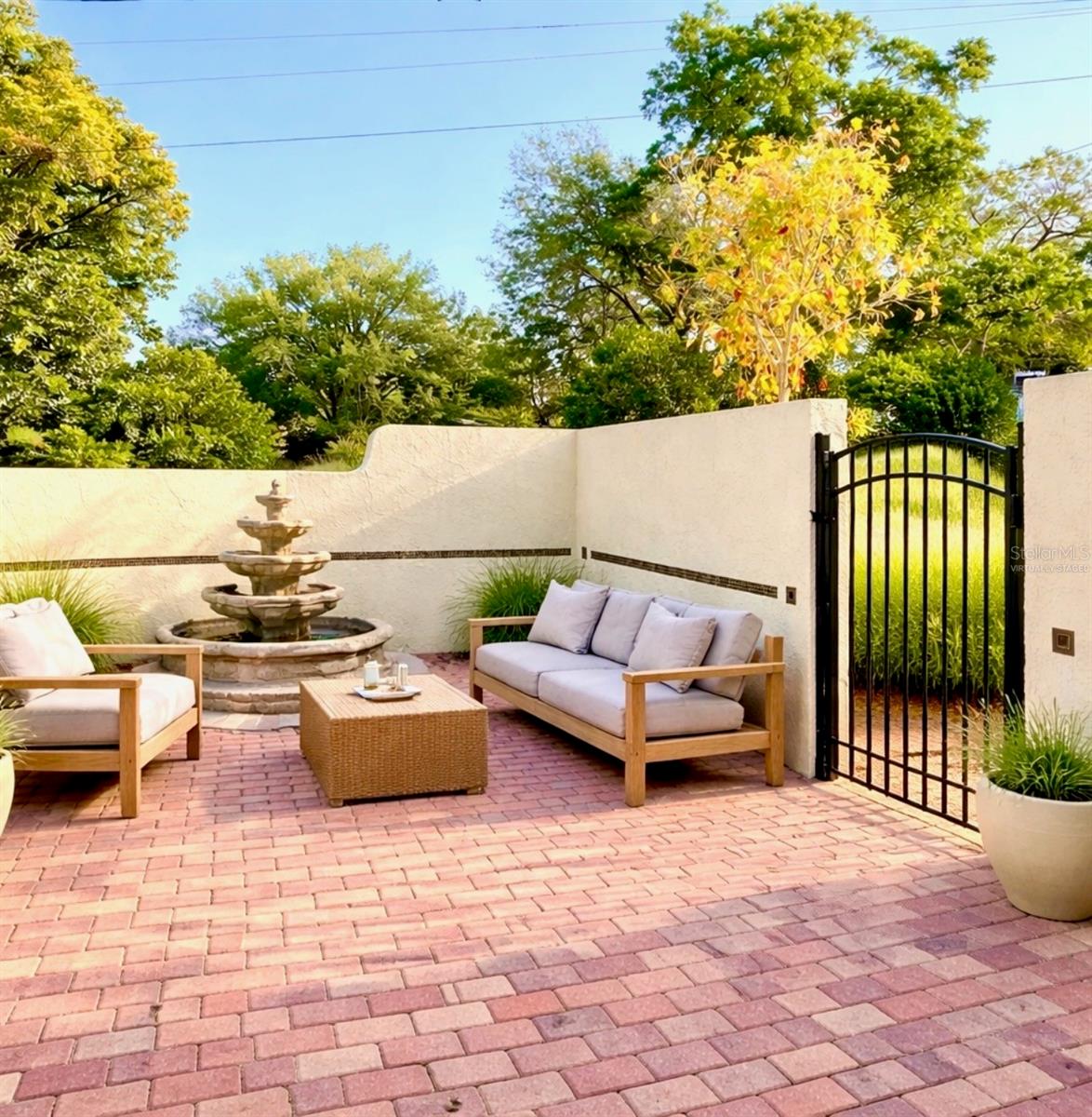 LAKE NETTIE COURT - Residential