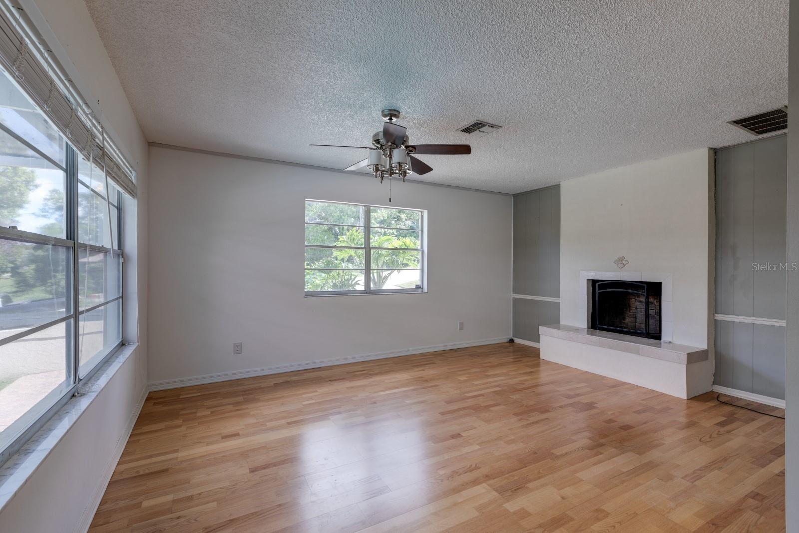 LAKE NETTIE COURT - Residential