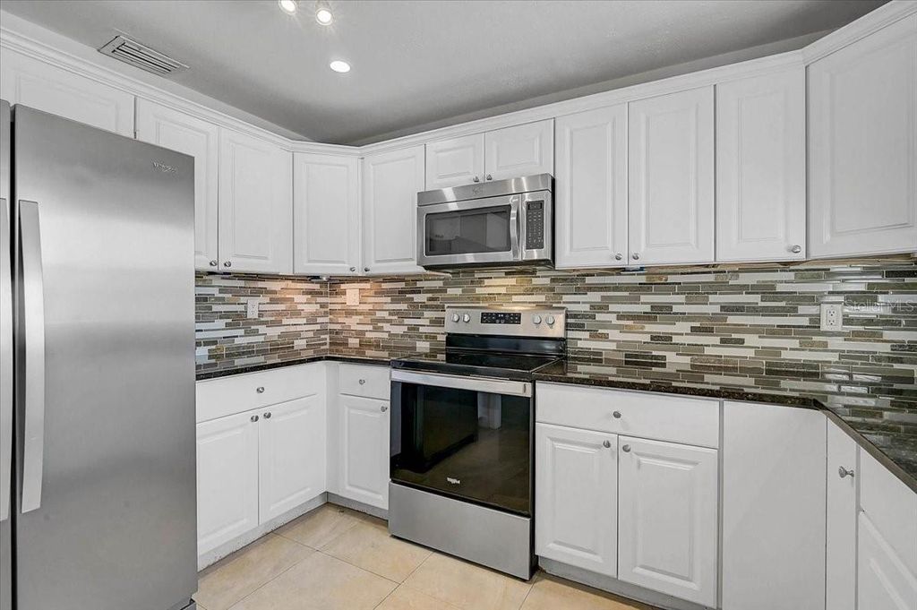 Photo of 2866 Louise Street, Sarasota, FL 34237 (MLS # A4685875)