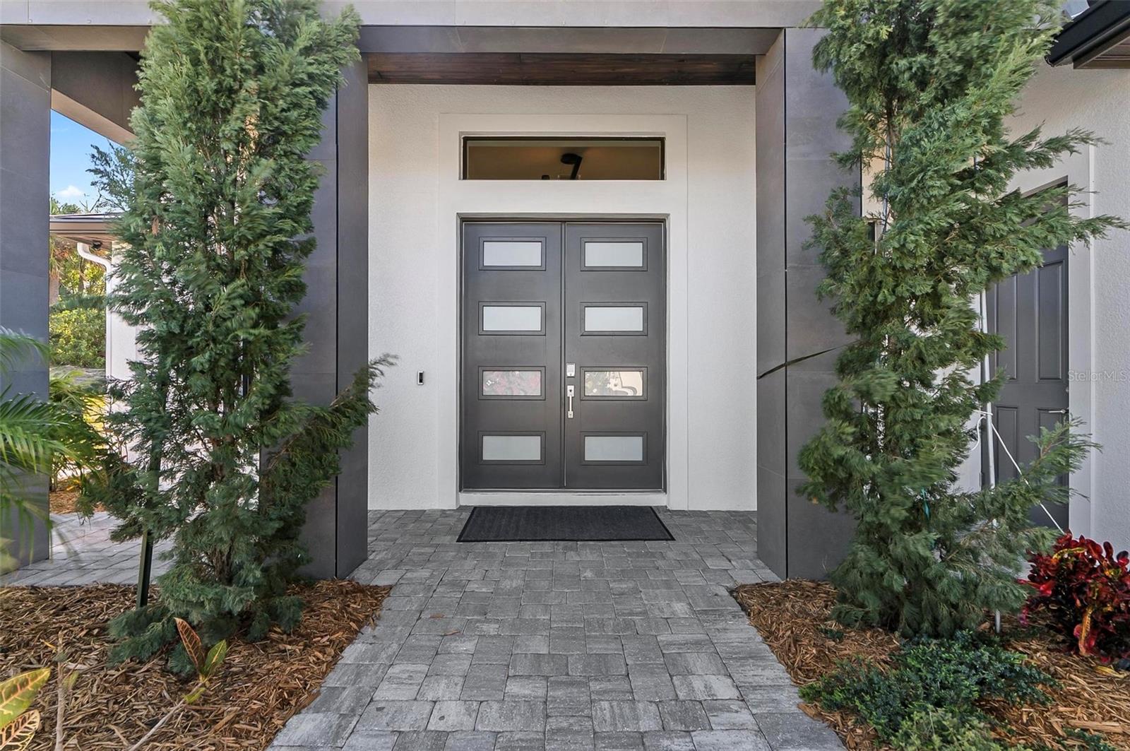 96 DEL PALMA DRIVE