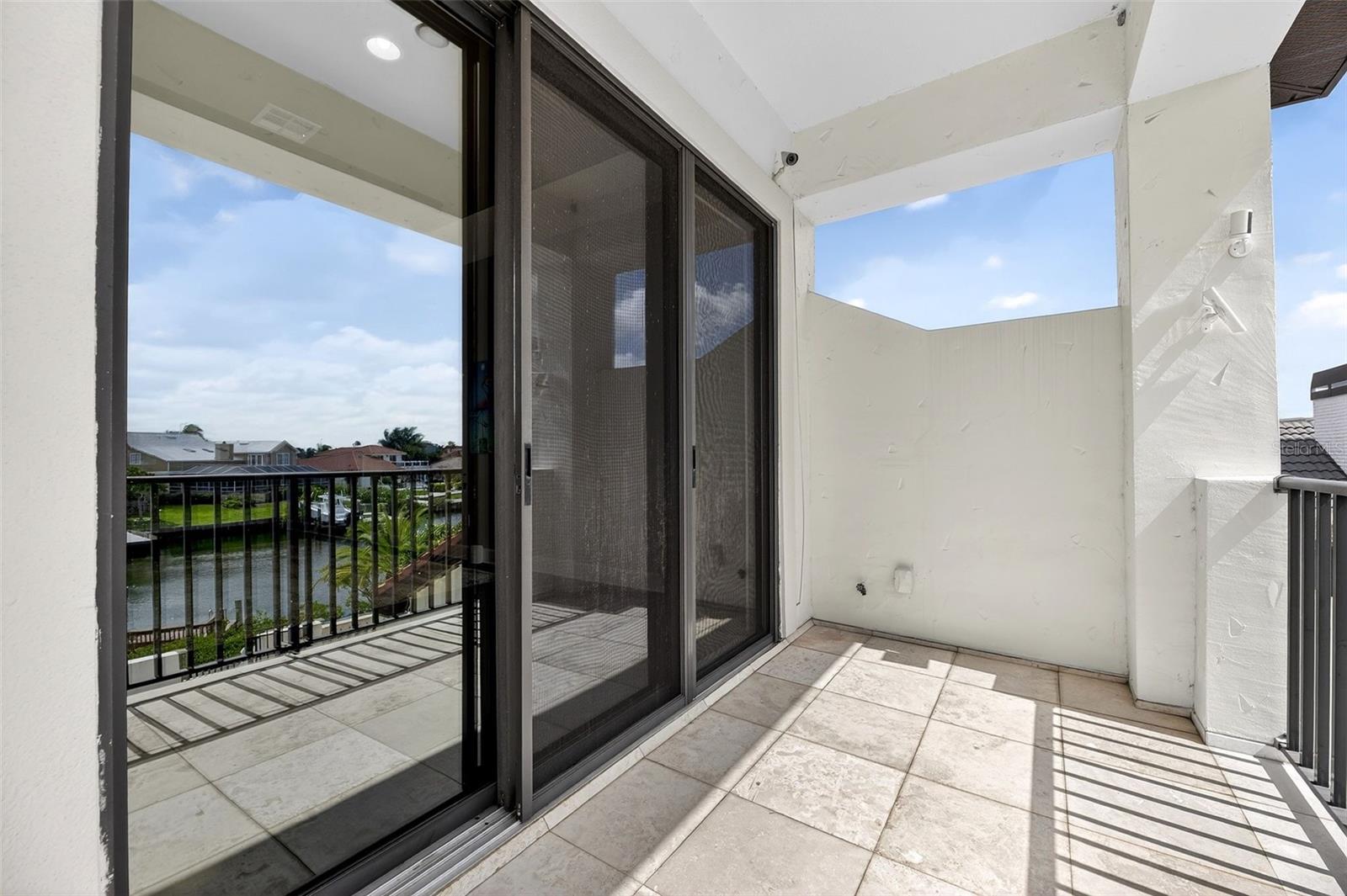 SYMPHONY ISLES UNIT FIVE - Residential