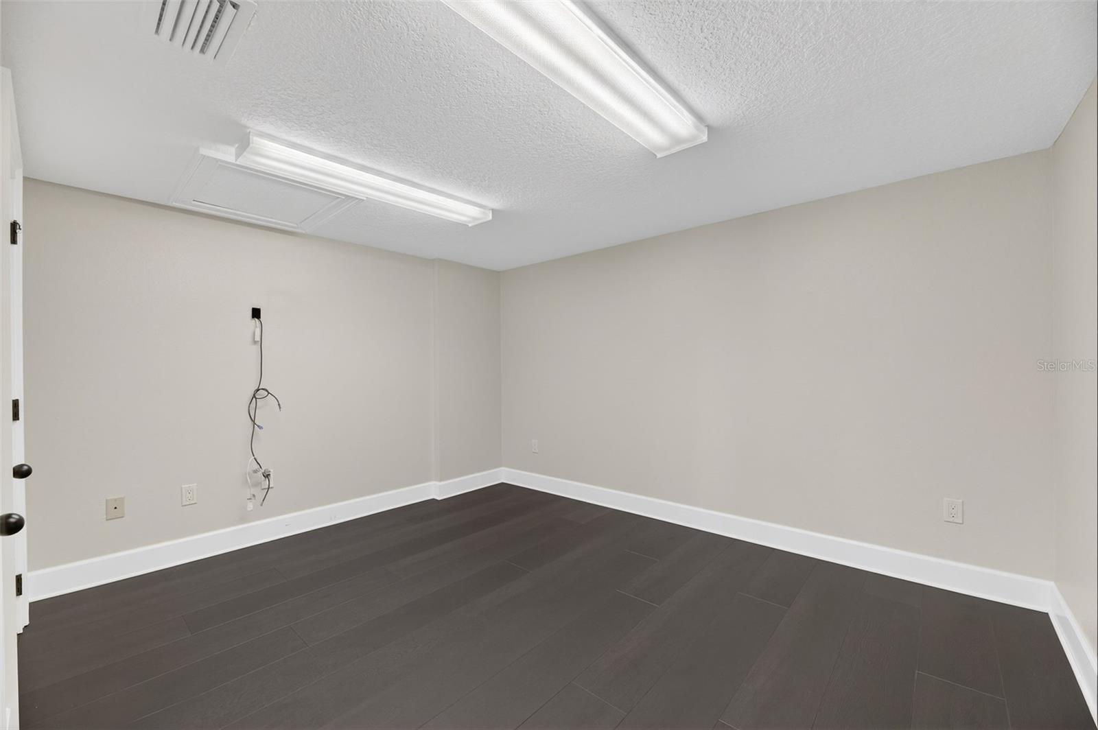 SYMPHONY ISLES UNIT FIVE - Residential