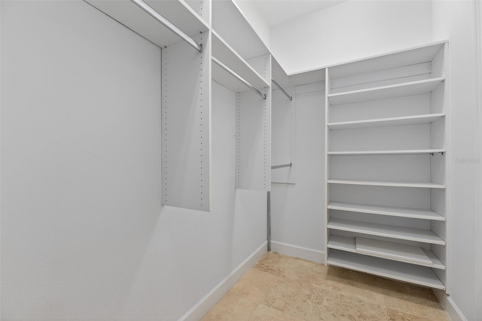 SYMPHONY ISLES UNIT FIVE - Residential