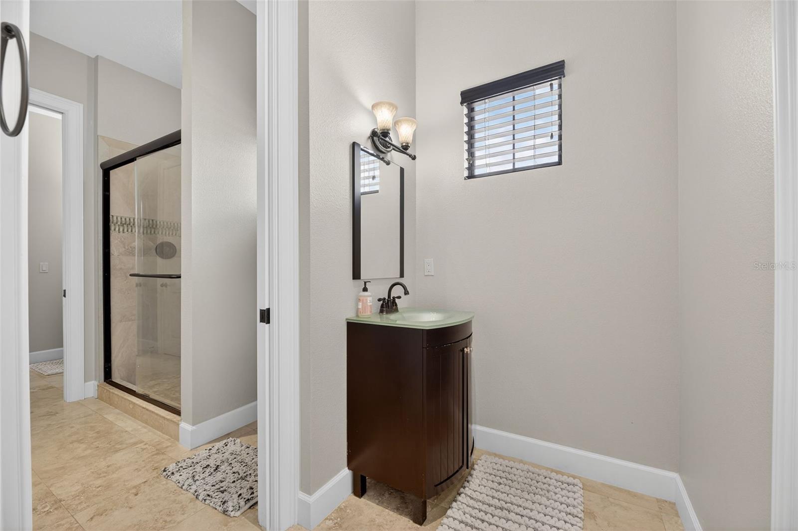 SYMPHONY ISLES UNIT FIVE - Residential