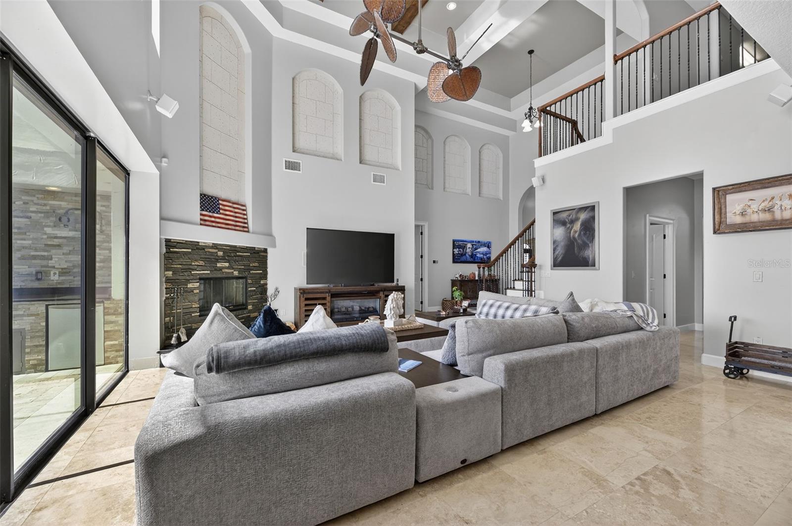 SYMPHONY ISLES UNIT FIVE - Residential