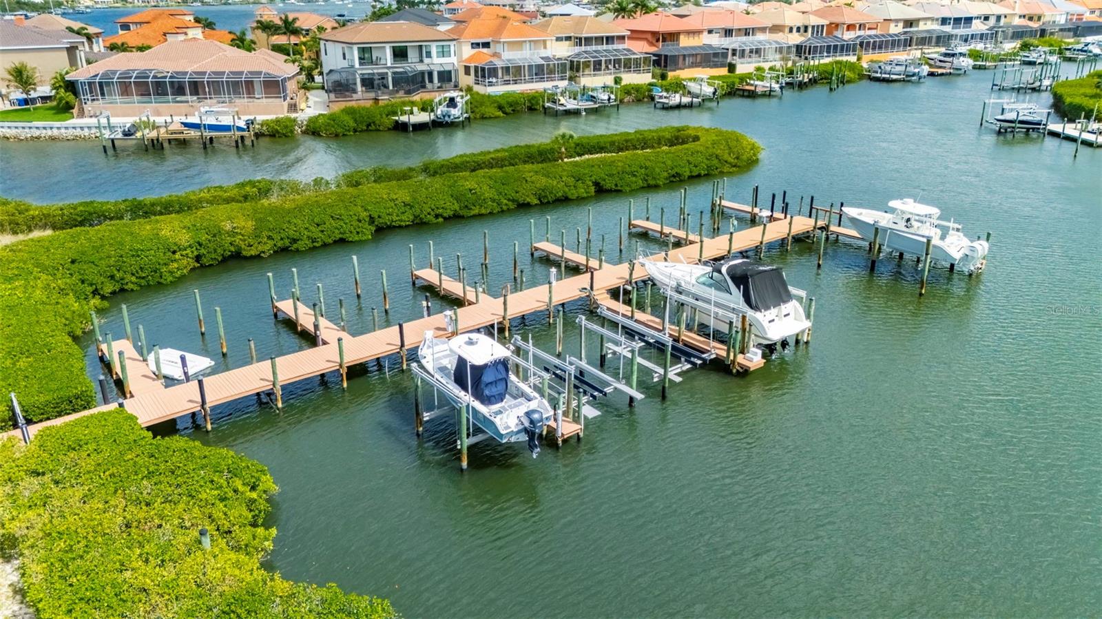 SYMPHONY ISLES UNIT FIVE - Residential