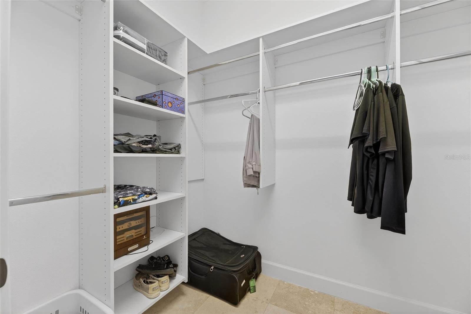 SYMPHONY ISLES UNIT FIVE - Residential