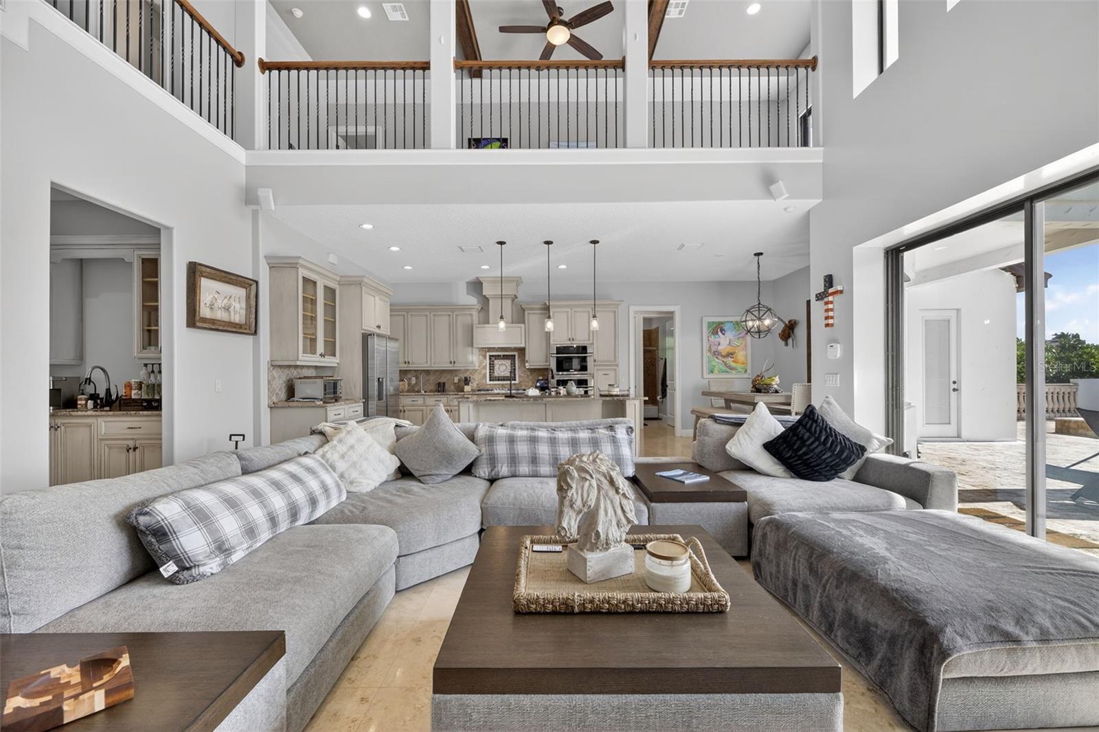 SYMPHONY ISLES UNIT FIVE - Residential