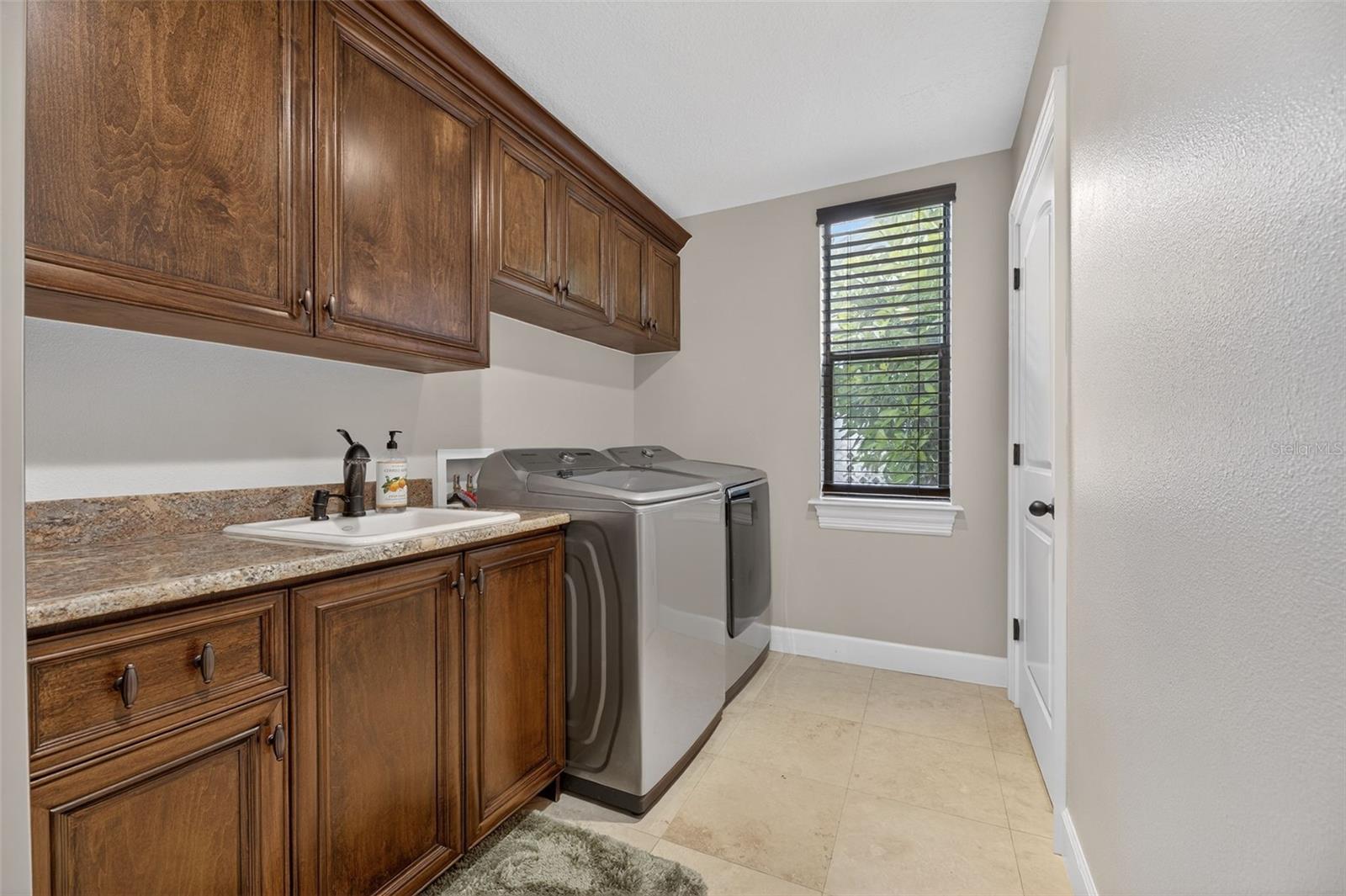 SYMPHONY ISLES UNIT FIVE - Residential