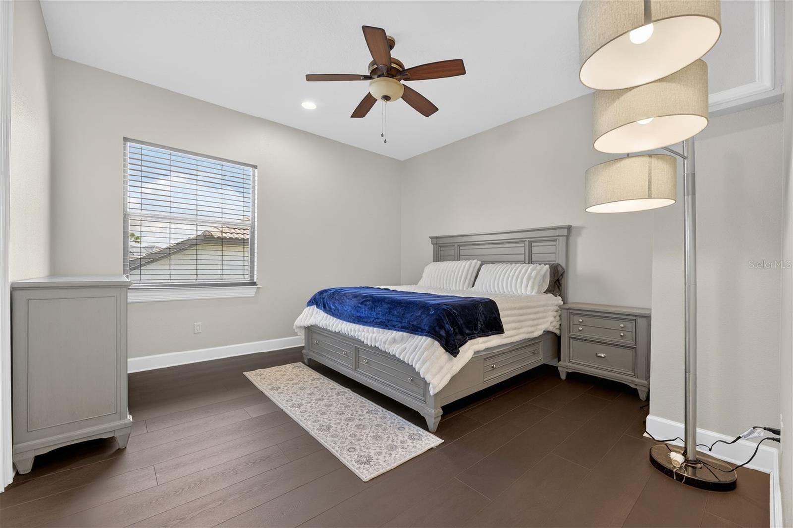 SYMPHONY ISLES UNIT FIVE - Residential