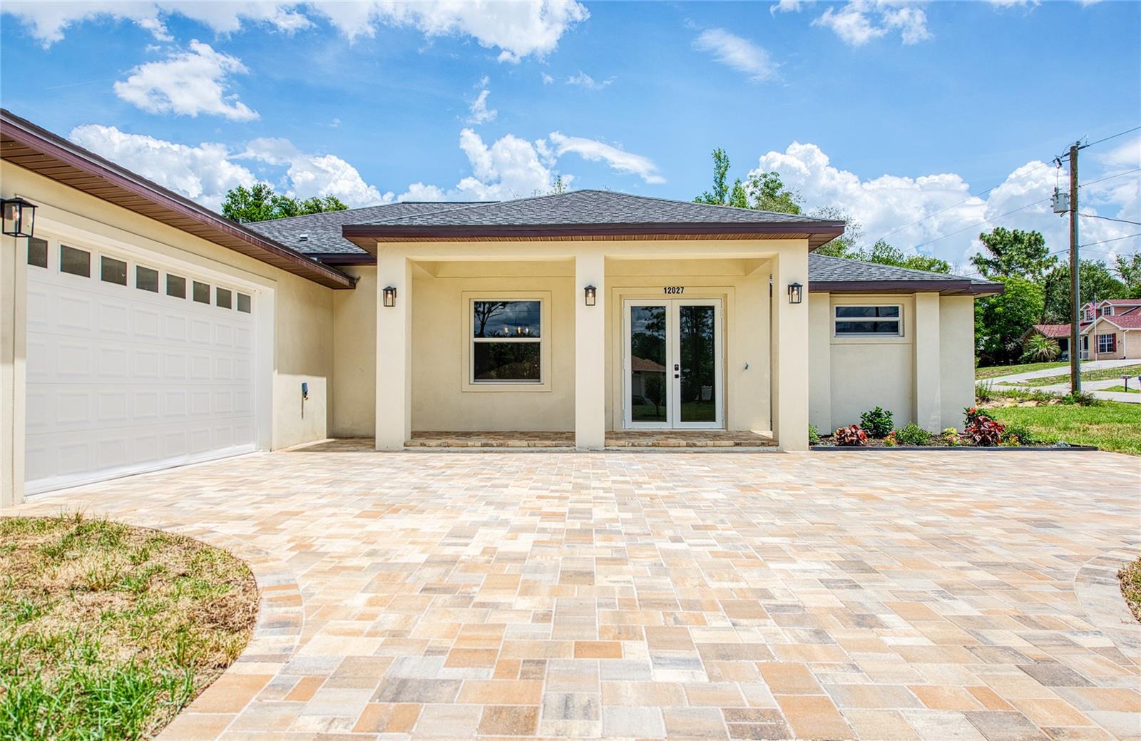 SPRING HILL - Residential