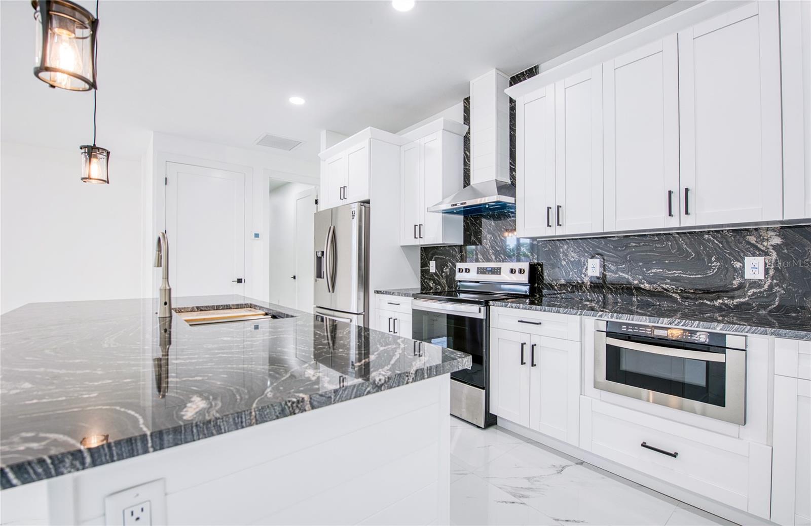 SPRING HILL - Residential