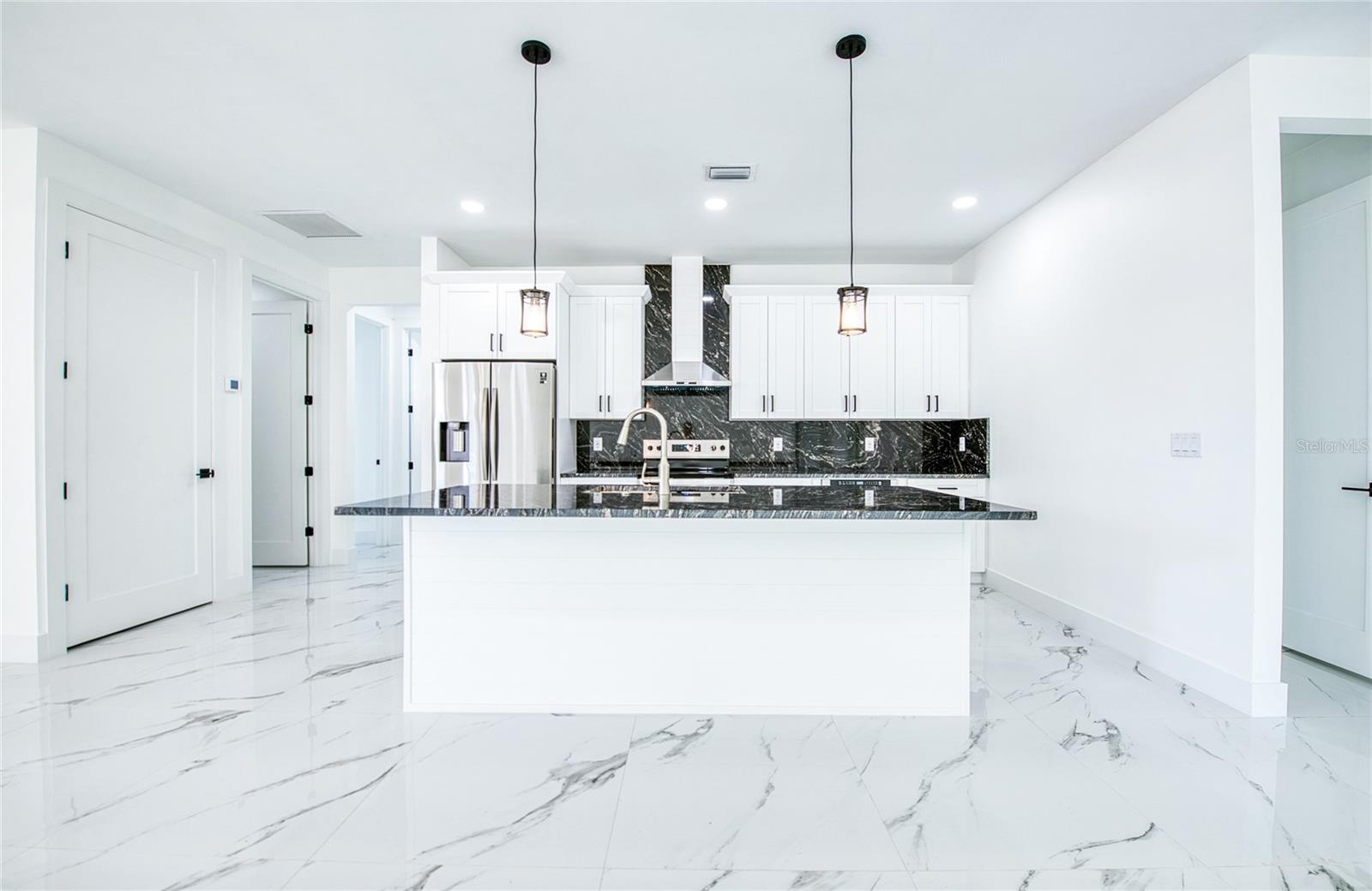SPRING HILL - Residential