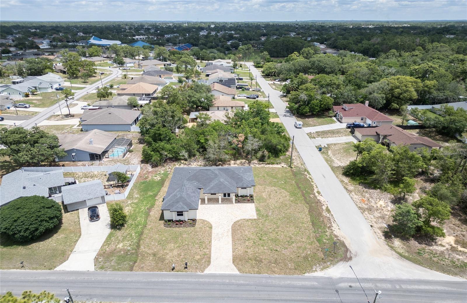 SPRING HILL - Residential