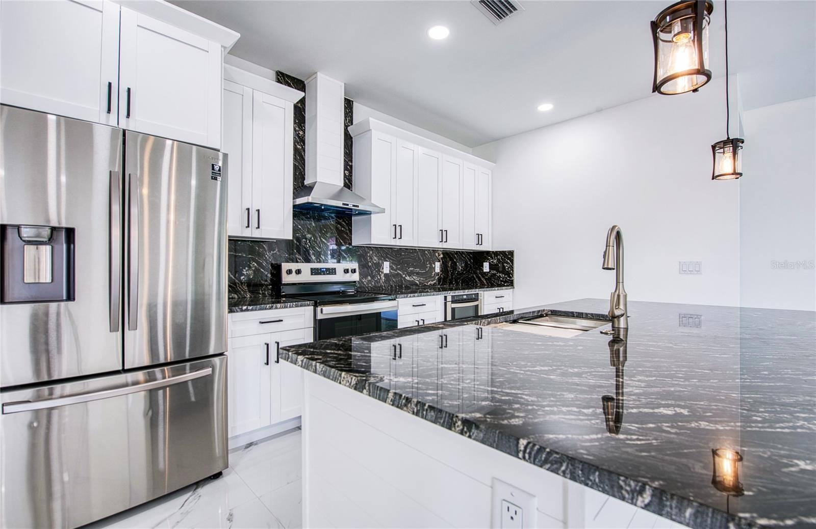 SPRING HILL - Residential