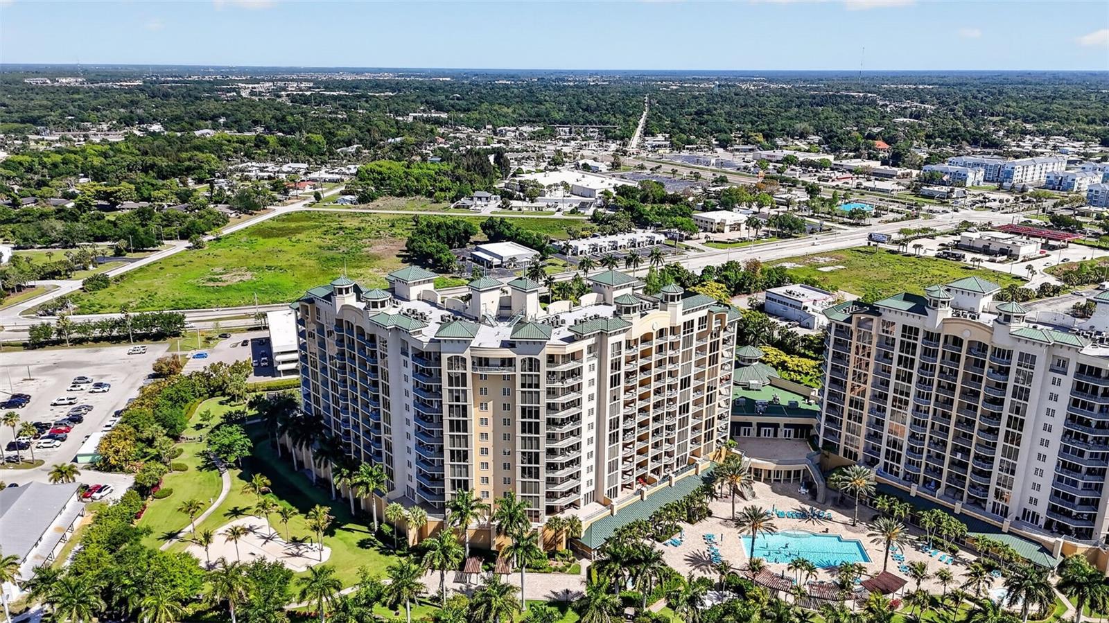 NORTH STAR YACHT CLUB - Residential